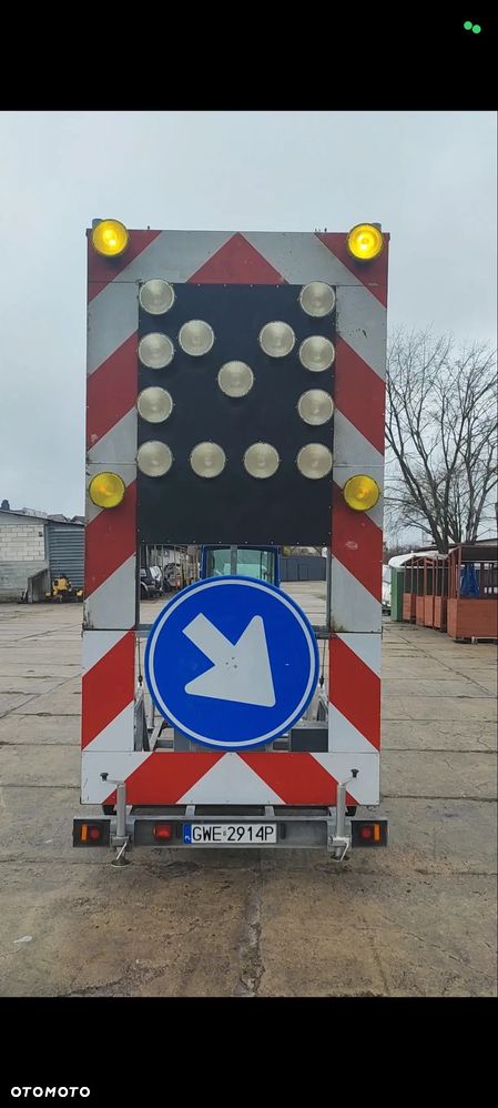 KNAUS Przyczepa sygnalizacyjna drogowa 650 kg - 3