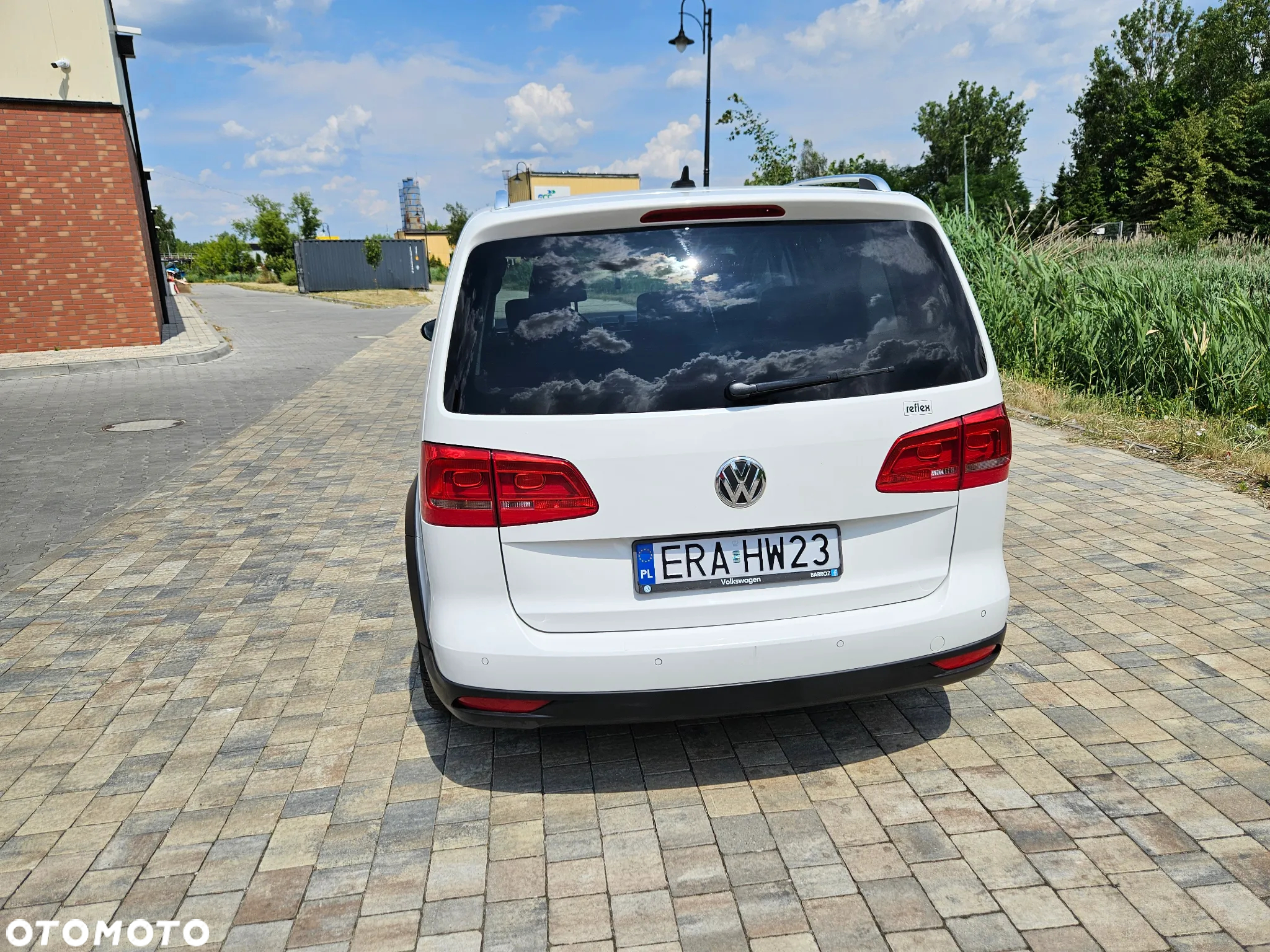 Volkswagen Touran 2.0 TDI DPF Cross DSG - 8
