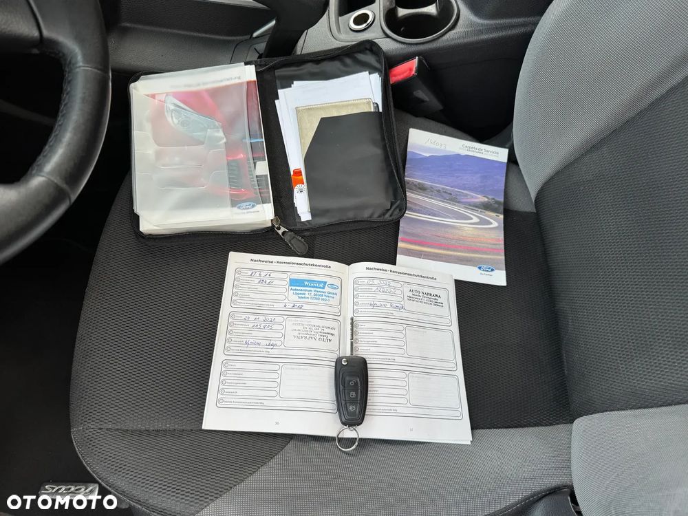 Ford Focus 1.6 TDCi Titanium - 12