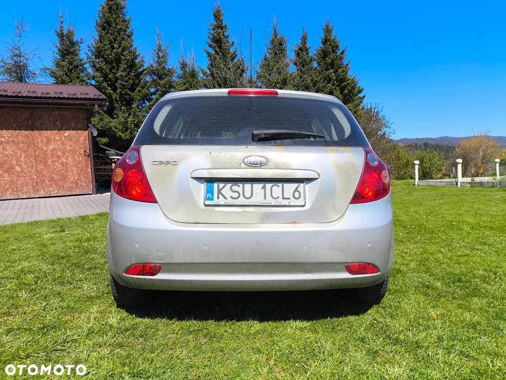 Kia Ceed 1.6 CVVT EX - 17