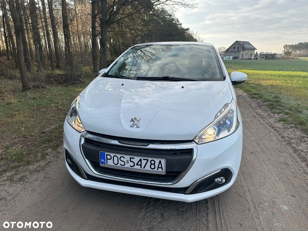 Peugeot 208 - 2