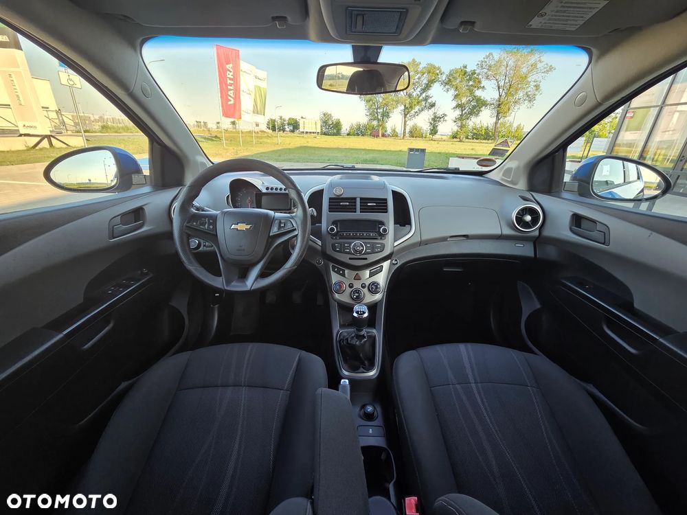 Chevrolet Aveo 1.4 16V LT - 10