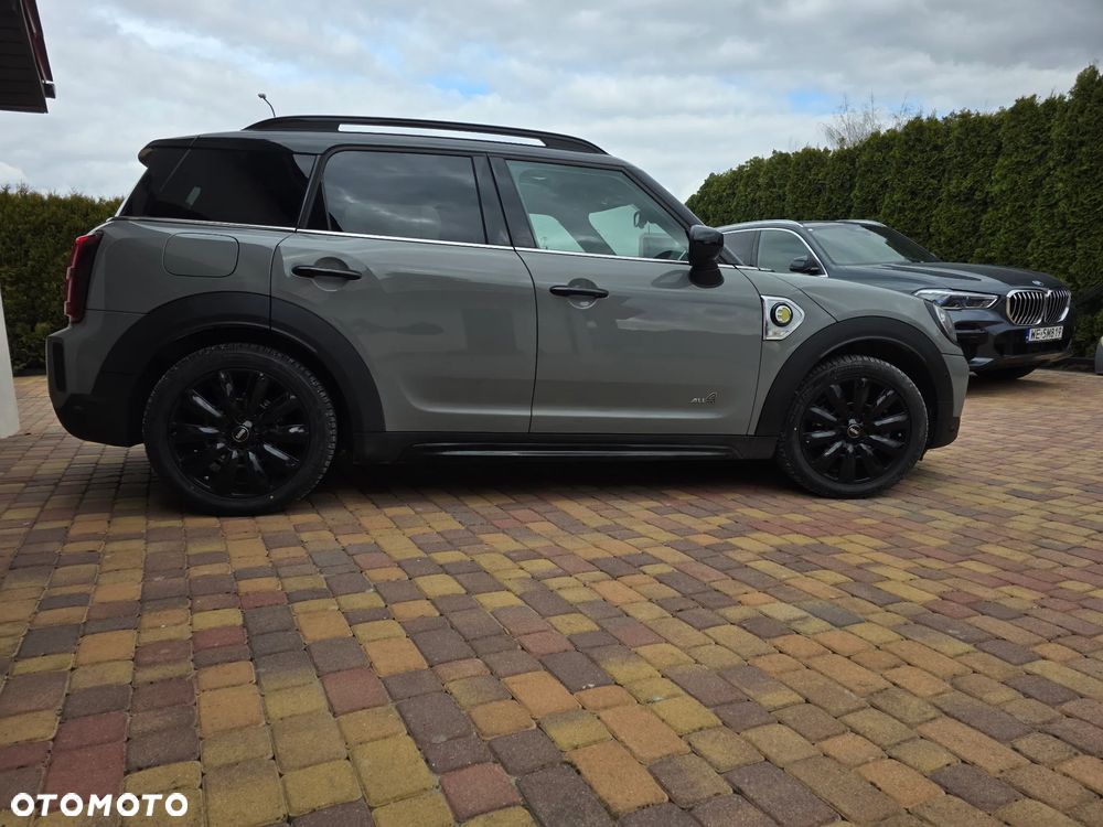 MINI Countryman Cooper SE ALL4 Shadow Edition - 8