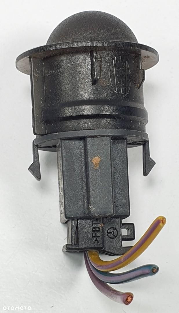 CZUJNIK NASŁONECZNIENIA MERCEDES W212 A2518206510 - 1