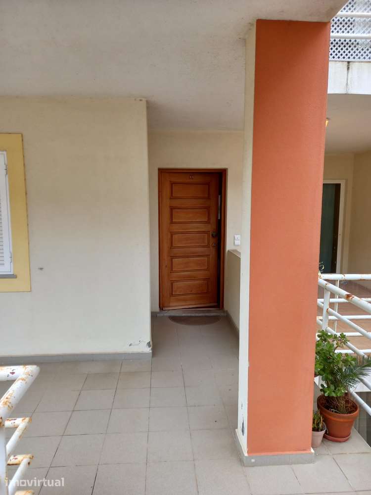 Apartamento T2 à Venda Ribeira Brava - Grande imagem: 4/16