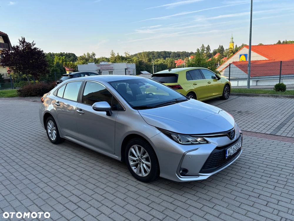 Toyota Corolla 1.8 Hybrid Comfort - 6