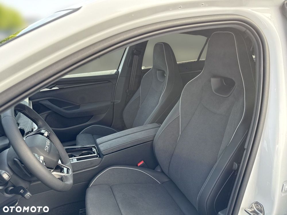 Skoda Superb - 13