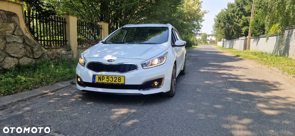 Kia Ceed 1.6 CRDi 136 DCT ISG Platinum Edition - 2