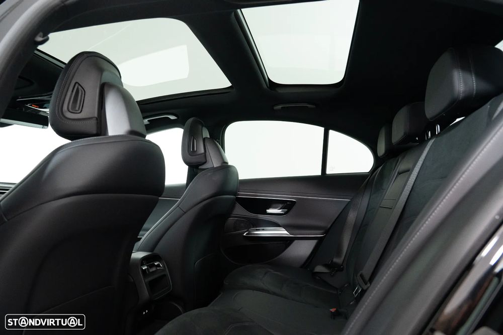 Mercedes-Benz E 300 - 32