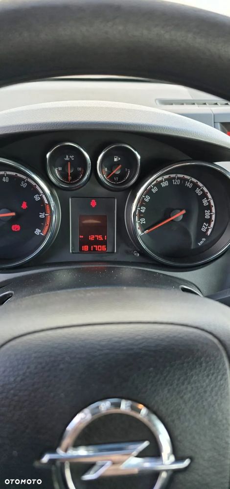 Opel Meriva - 11