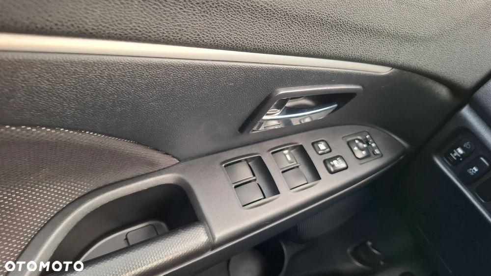 Mitsubishi ASX 1.8 DI-D 2WD Intense - 12