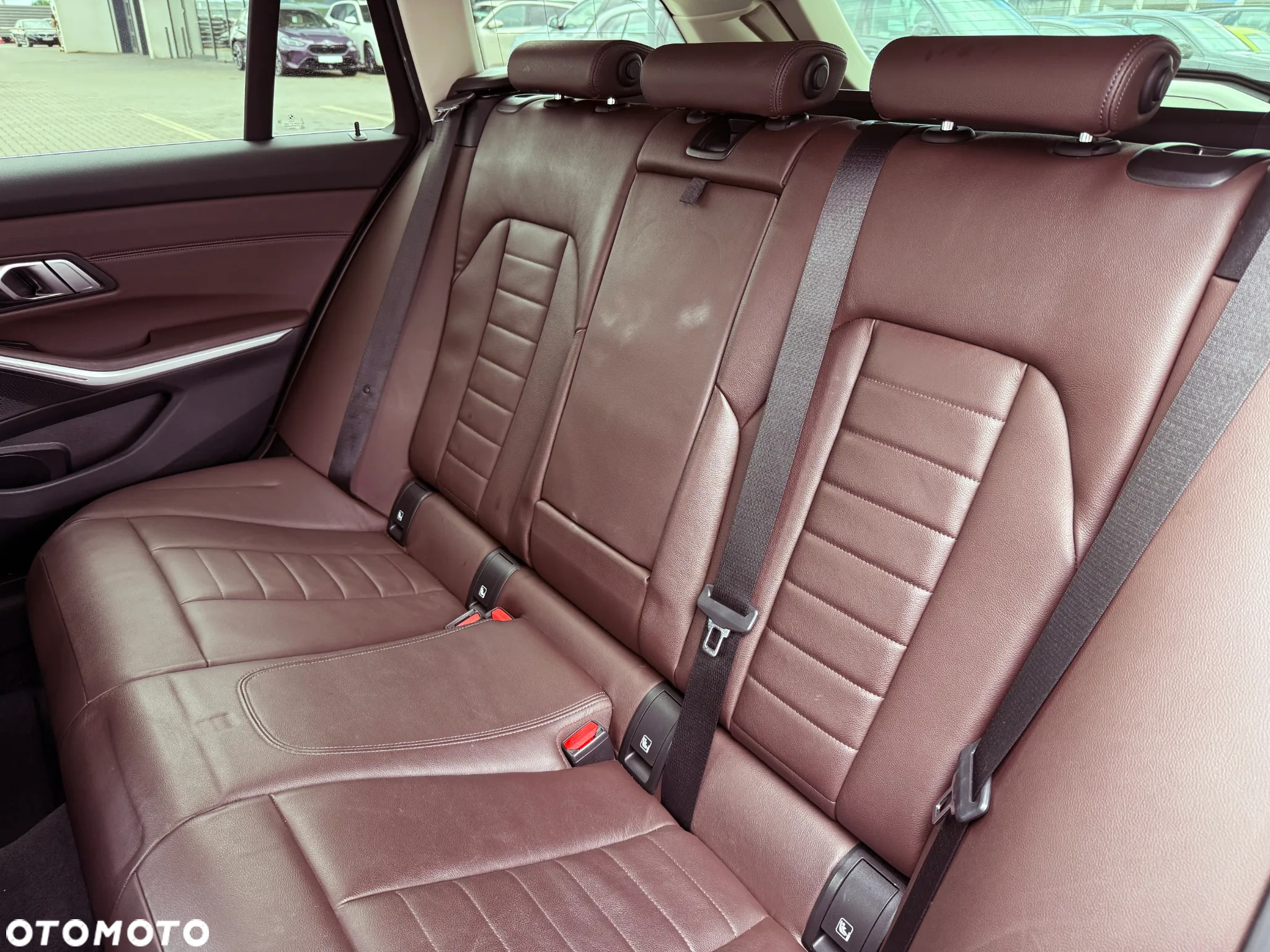 BMW Seria 3 320d xDrive Luxury Line - 29