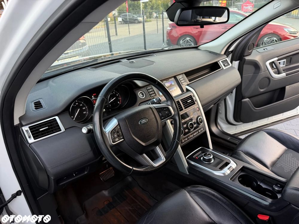 Land Rover Discovery Sport 2.0 Si4 HSE - 28