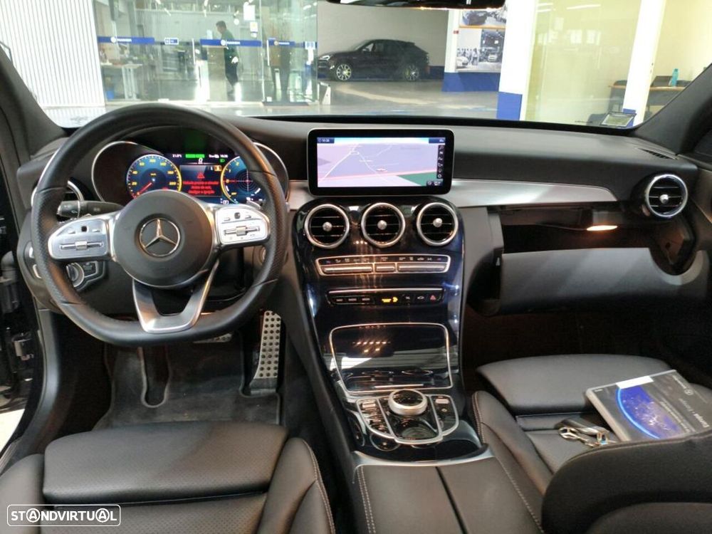 Mercedes-Benz C 300 de AMG Line - 3