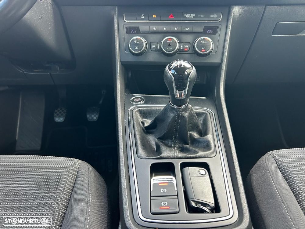 SEAT Leon ST 1.6 TDI Style S/S - 38