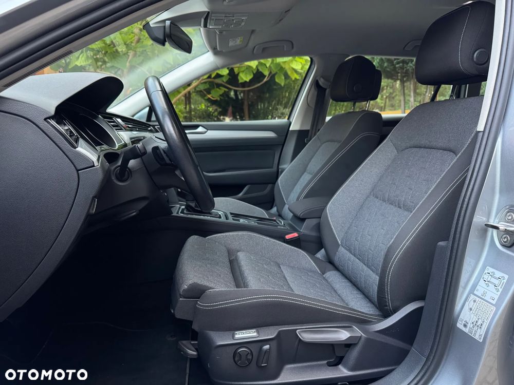 Volkswagen Passat 1.5 TSI EVO Business DSG - 12