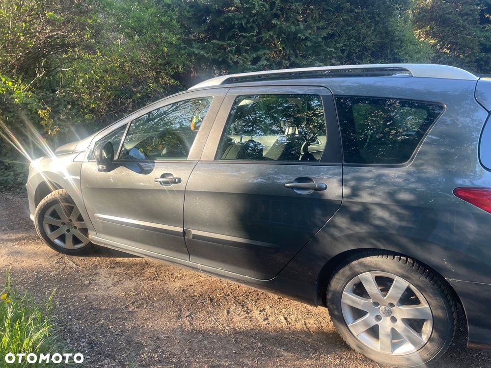 Peugeot 308 2.0 HDi Premium - 11