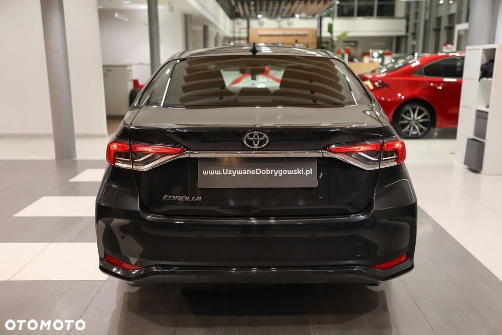 Toyota Corolla - 6