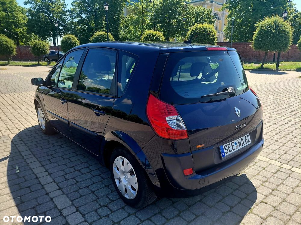 Renault Scenic 1.6 16V Confort Expression - 3