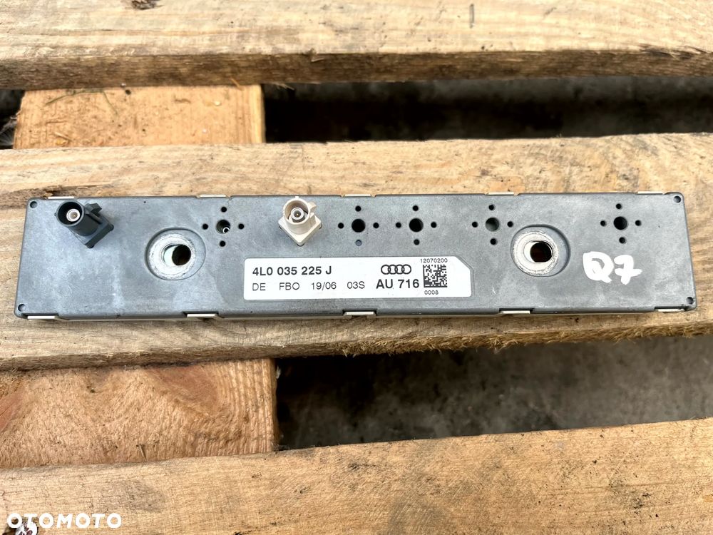 AUDI Q7 4L MODUŁ STEROWNIK WZMACNIACZ SYGNAŁY ANTENY 4L0035225J