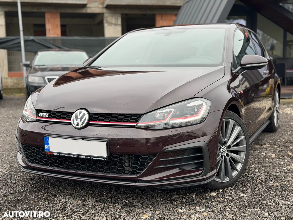 Volkswagen Golf 2.0 TSI DSG GTI Performance - 1