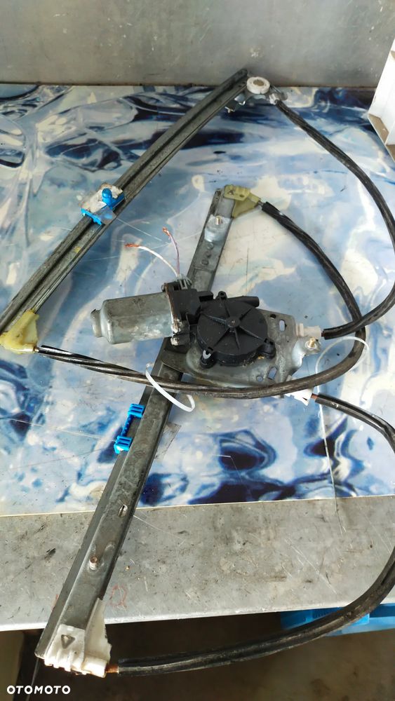 LAGUNA PRAWY PRZOD MECHANIZM PODNOSZENIA SZYB - 3
