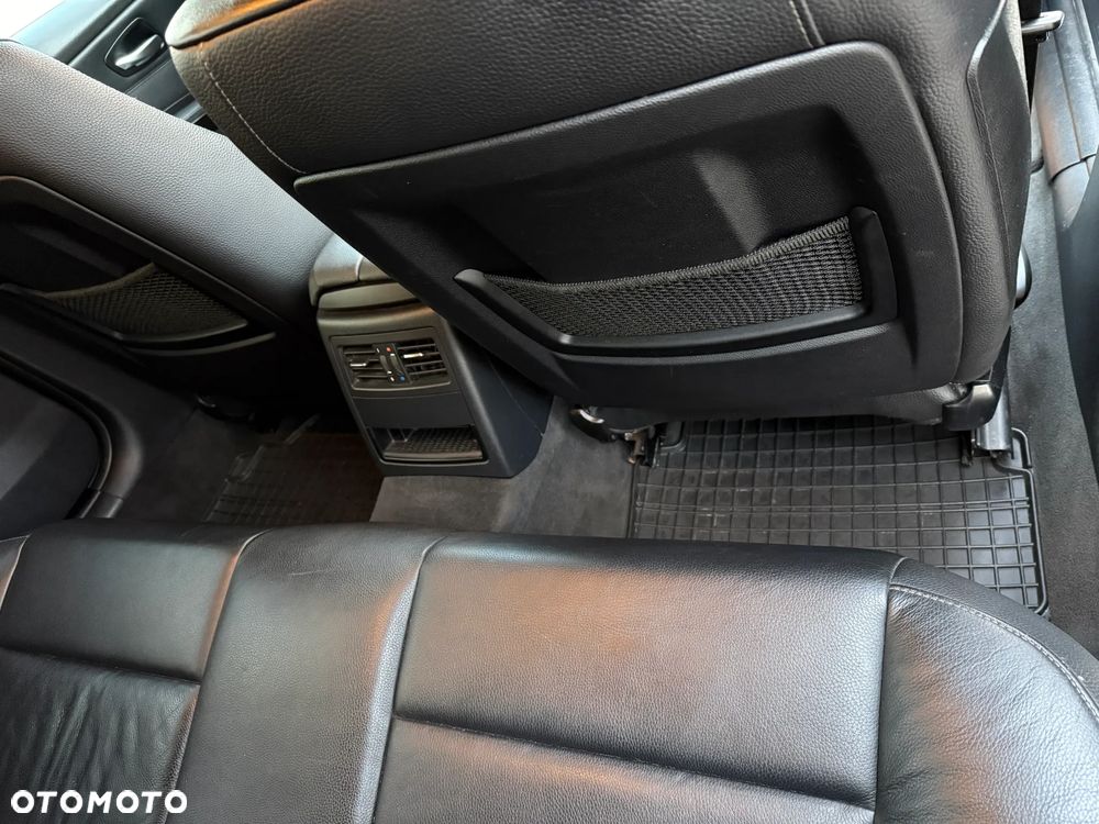 BMW Seria 3 316d - 12