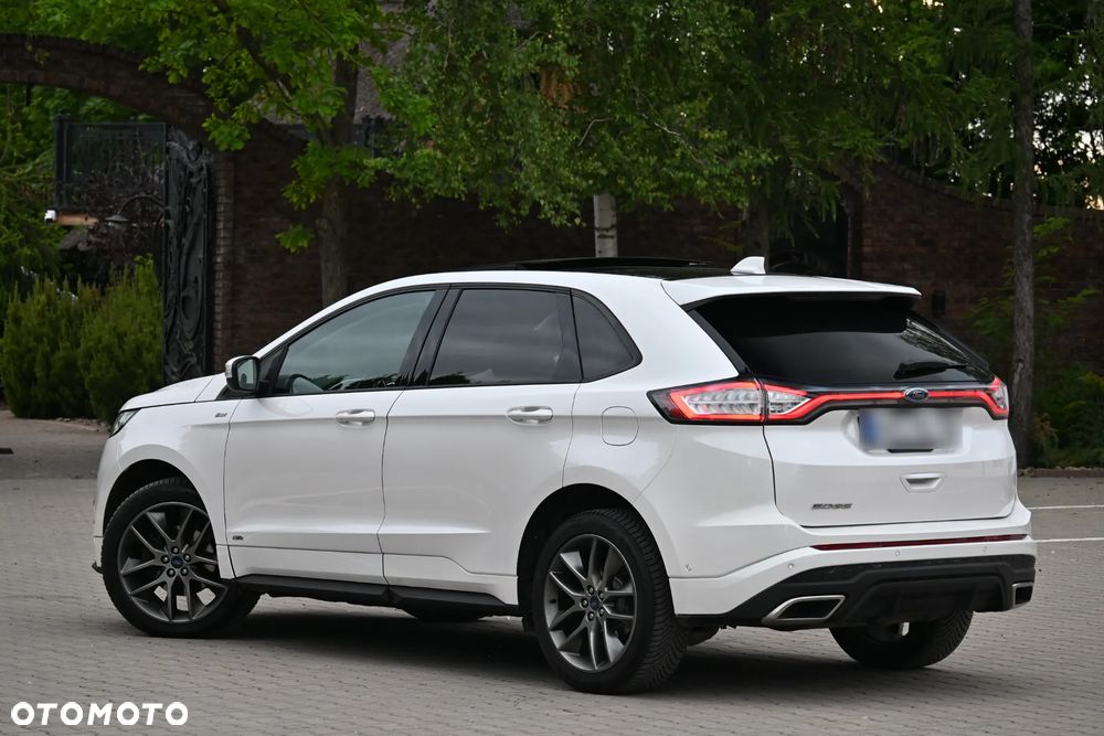 Ford Edge 2.0 TDCi Bi-Turbo 4x4 ST-LINE - 15