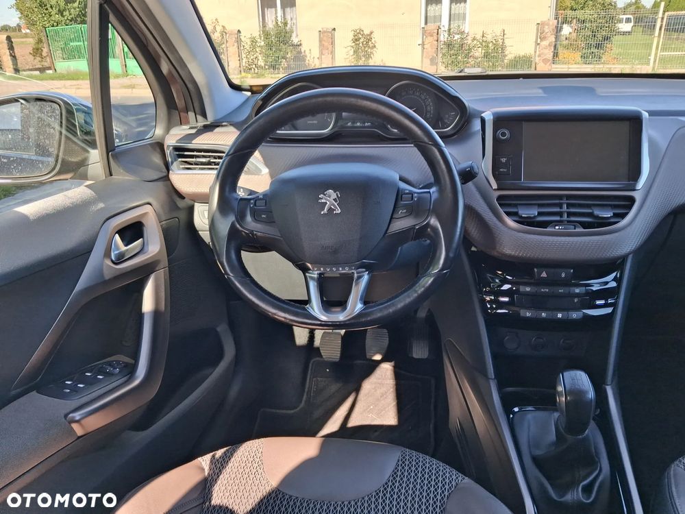 Peugeot 2008 1.6 VTi Allure - 20