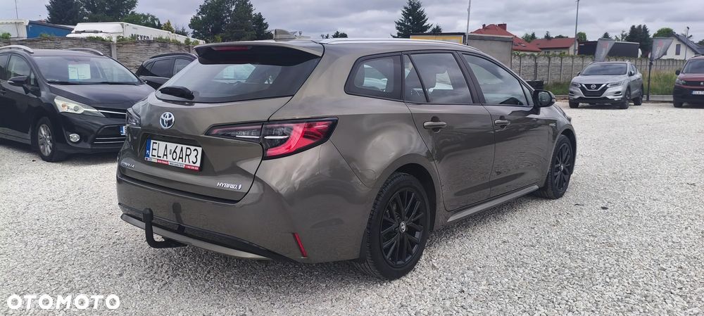 Toyota Corolla 1.8 Hybrid Executive - 32