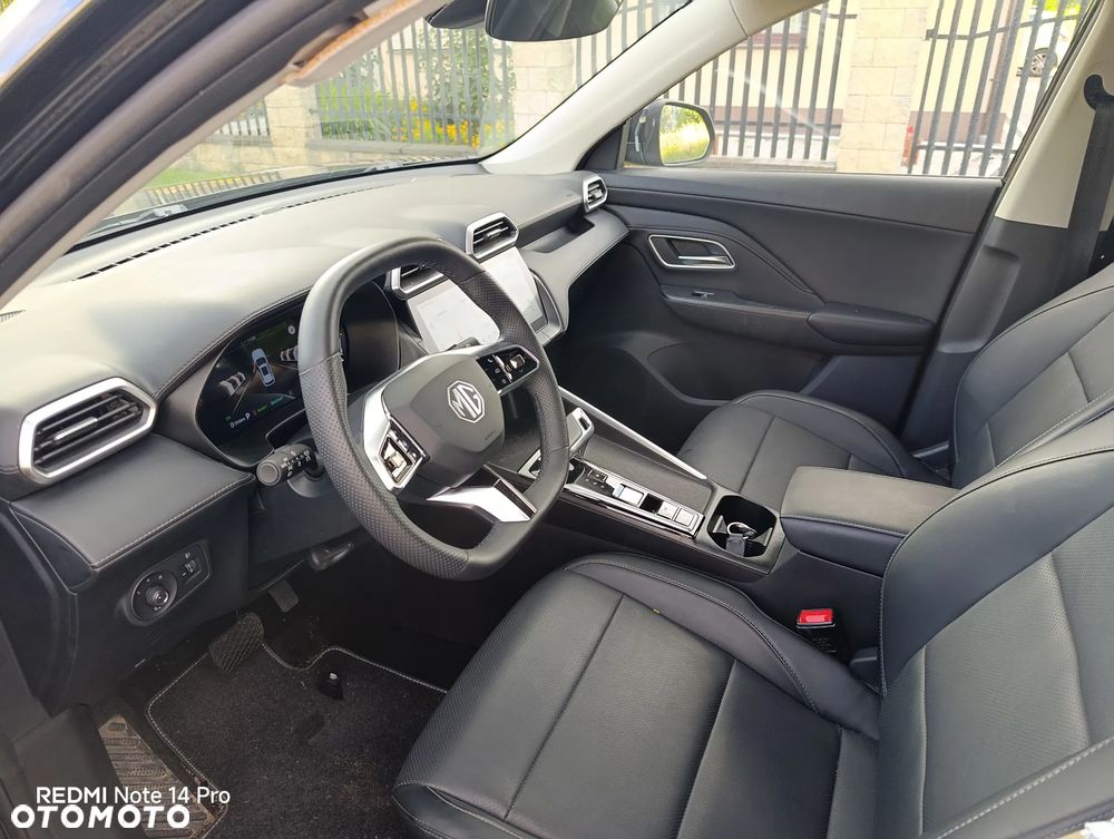 MG ZS - 28