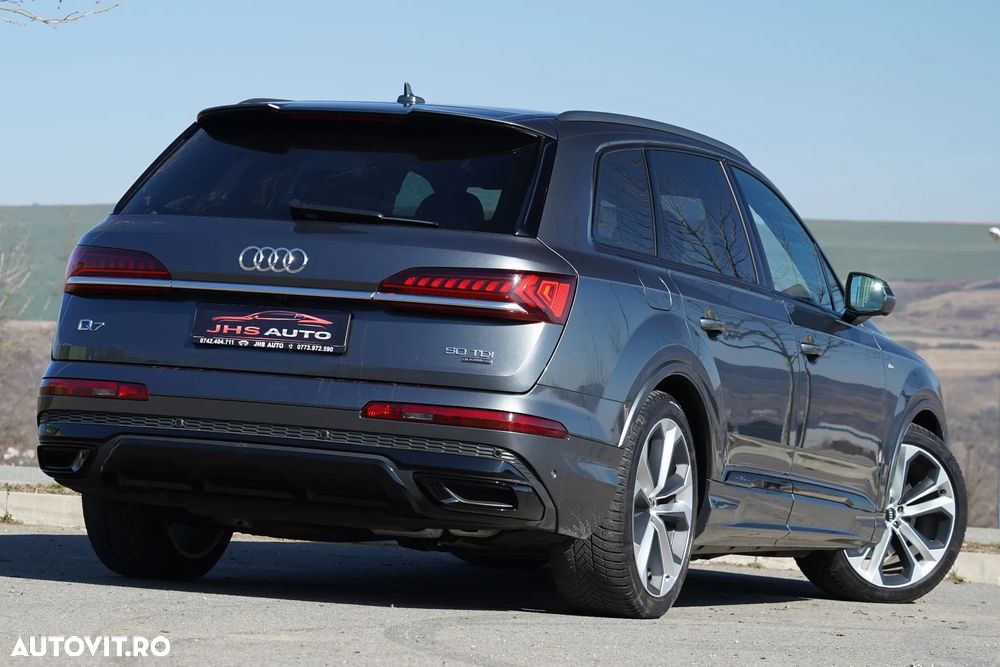 Audi Q7 3.0 50 TDI quattro Tiptronic - 4