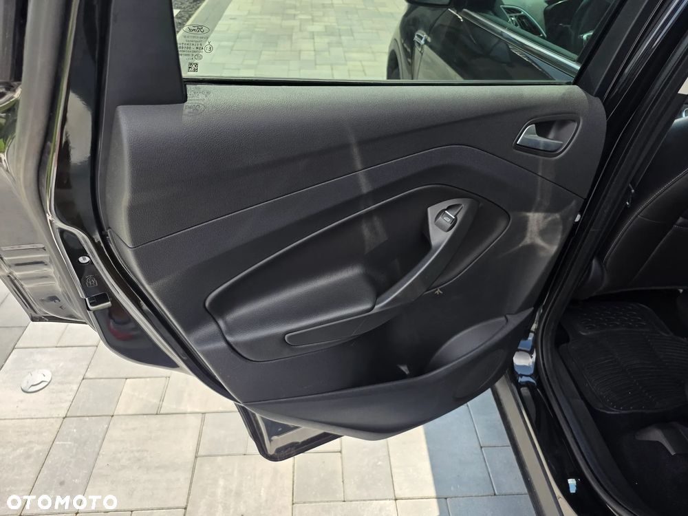 Ford Kuga 1.6 EcoBoost FWD Titanium ASS - 19