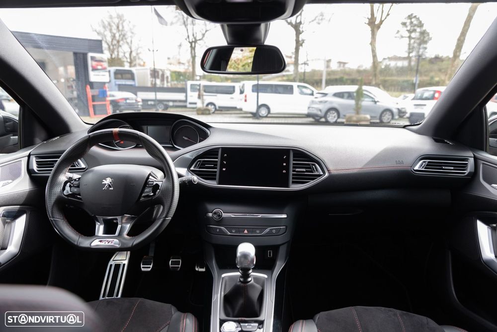 Peugeot 308 1.6 e-THP GTi - 14