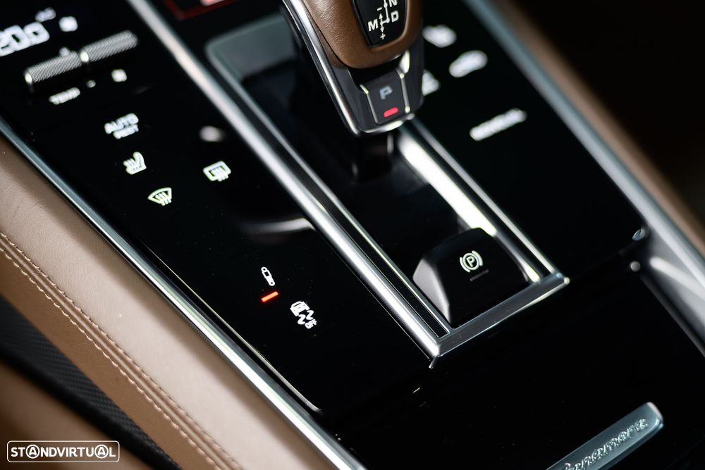Porsche Panamera Sport Turismo 4S E-Hybrid - 23