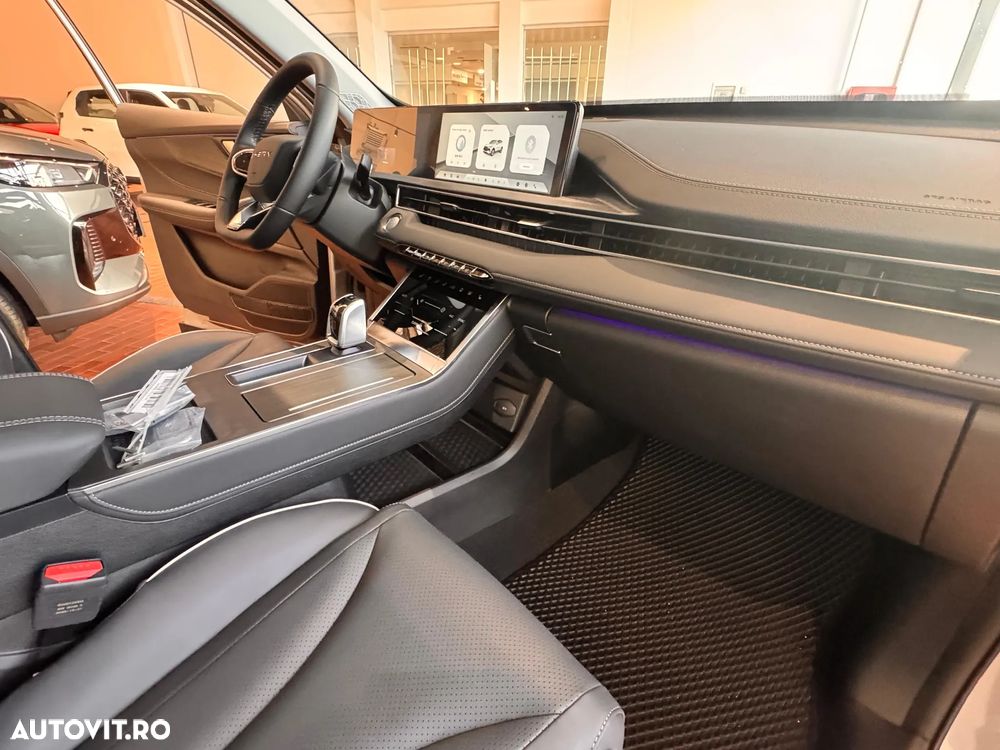 Chery Tiggo 4 1.5 TGDI DHT HEV Unique - 6