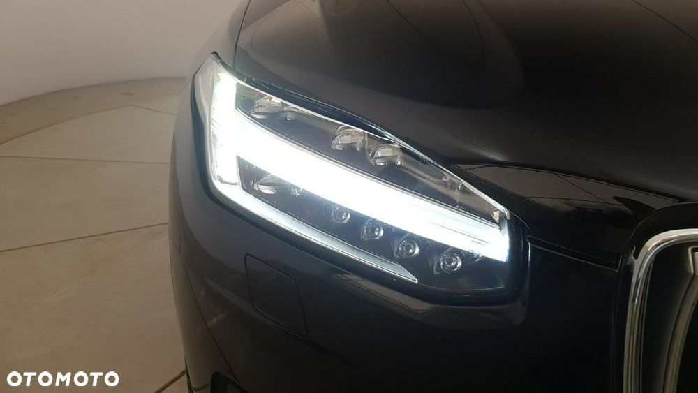 Volvo XC 90 - 11