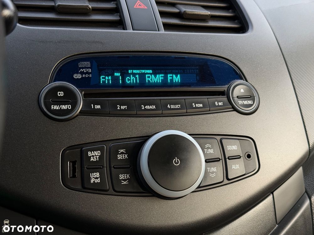 Chevrolet Spark 1.2 LS - 17