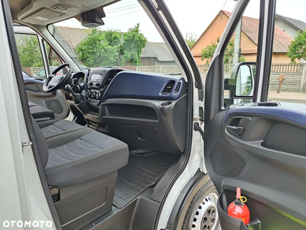 Iveco Daily 35S15 3.0d 150KM** MAXI Furgon Blaszak L4H3** POLSKI SALON** DMC do 3.5T kat.B** - 21