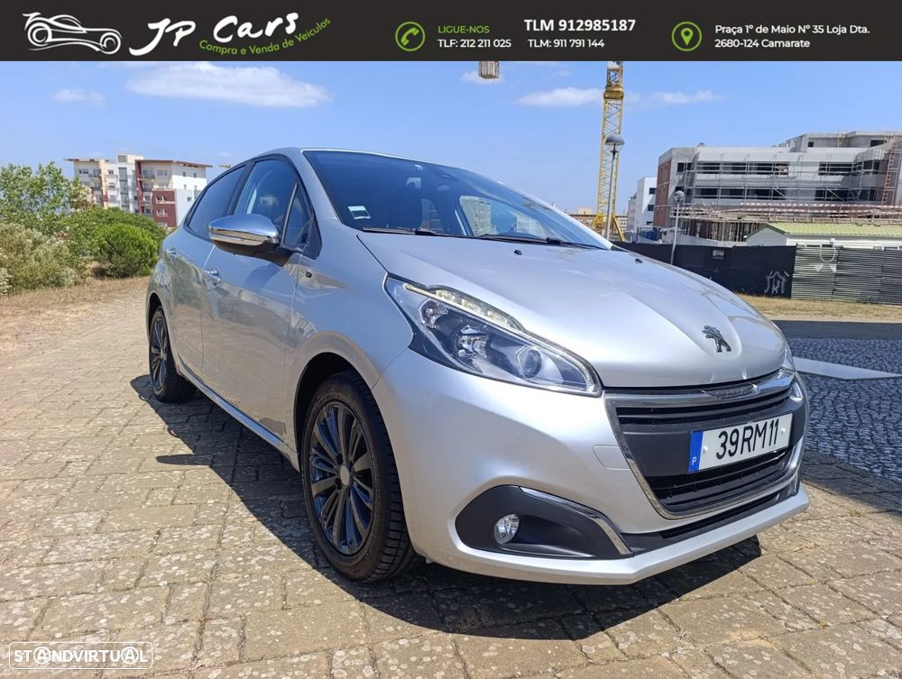 Peugeot 208 1.2 PureTech Style - 1