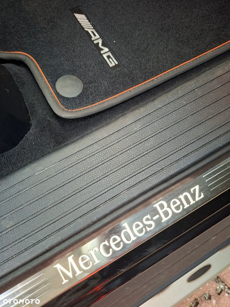 Mercedes-Benz GLE 350 d 4Matic 9G-TRONIC OrangeArt Edition - 16