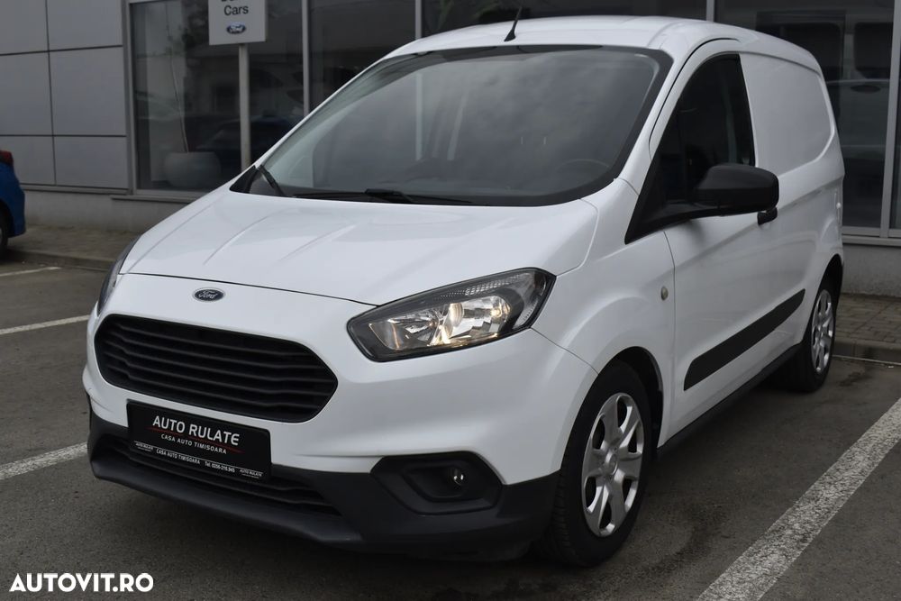 Ford Transit Courier - 2