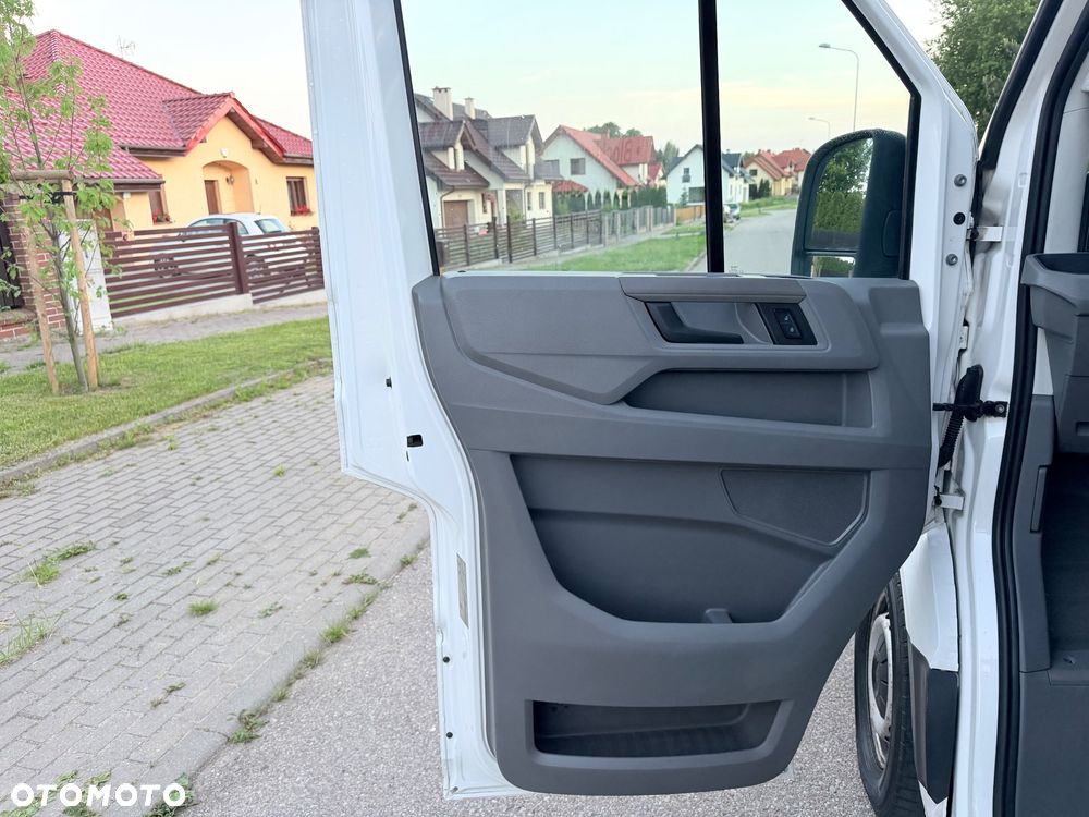 Volkswagen Crafter - 19