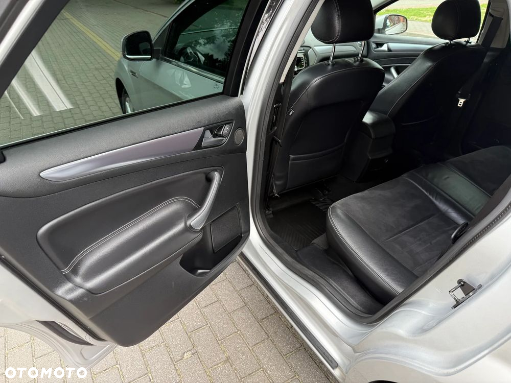 Ford Mondeo 1.6 TDCi ECOnetic Start-Stopp Titanium - 24