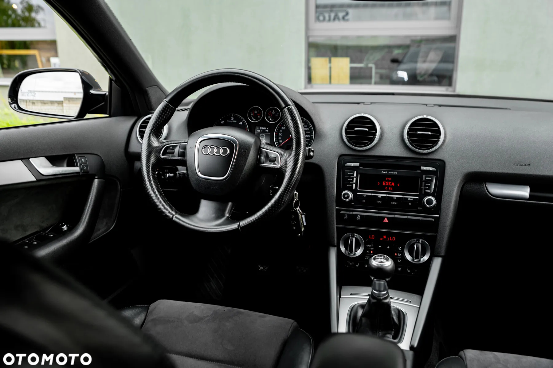 Audi A3 2.0 TDI Sportback DPF Ambiente - 28