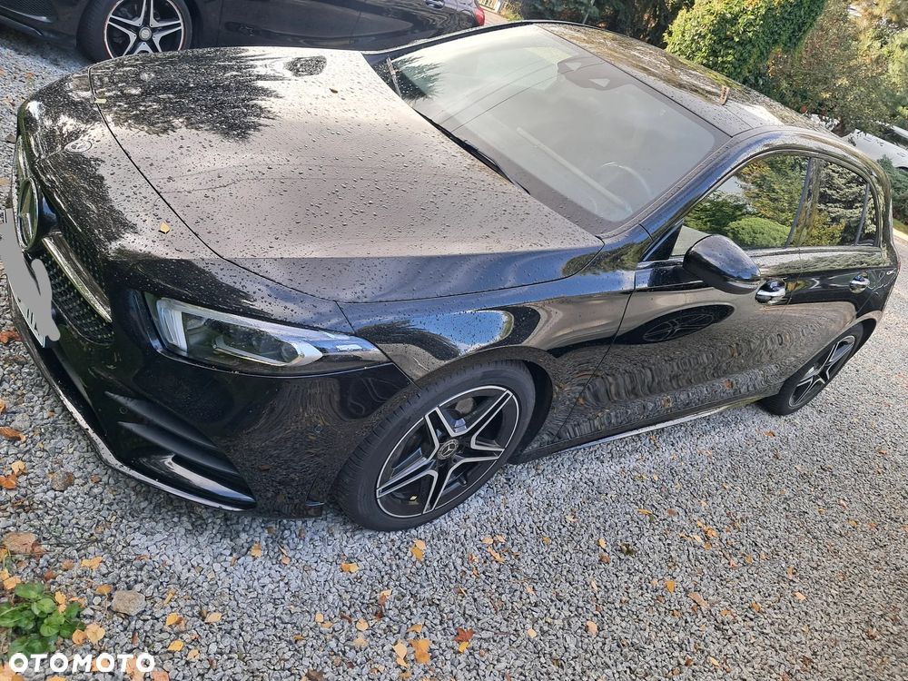 Mercedes-Benz Klasa A 180 d AMG Line 7G-DCT - 2