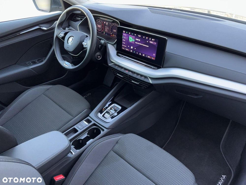 Skoda Octavia 2.0 TDI Selection DSG - 15