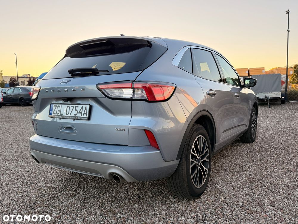 Ford Kuga - 16