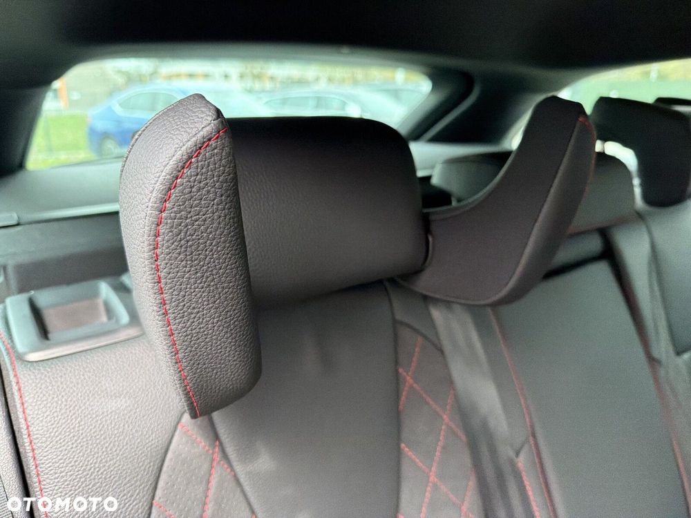 Skoda Octavia 2.0 TSI RS DSG - 22