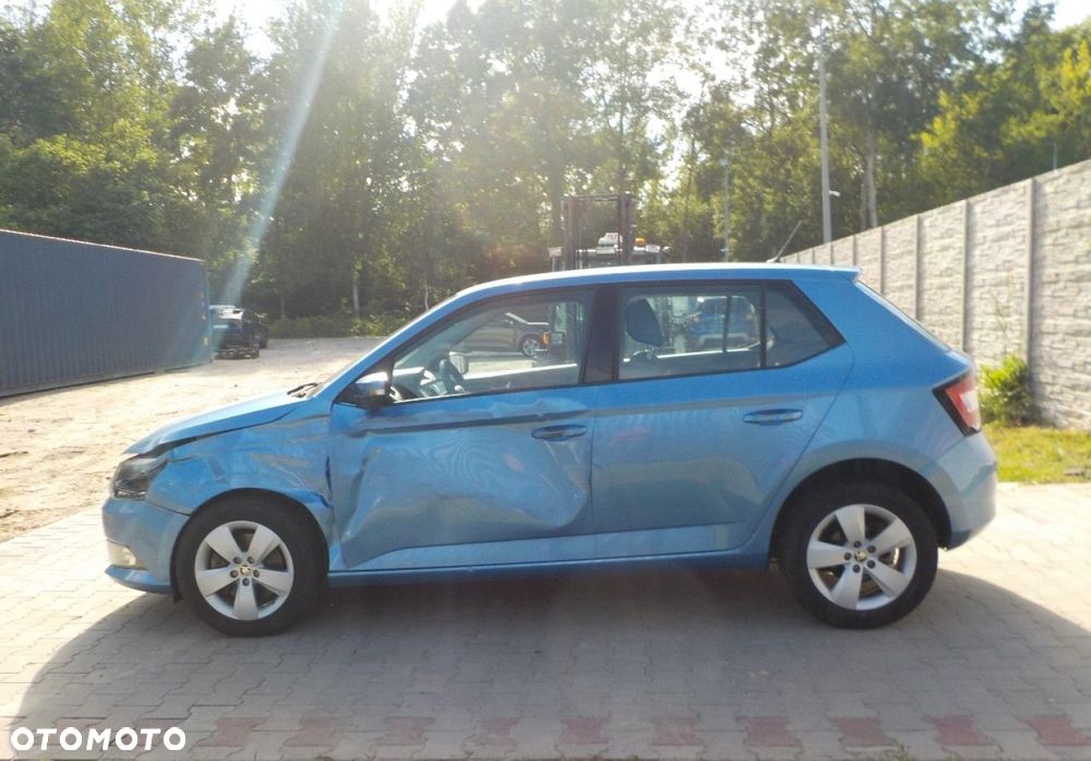 Skoda Fabia - 11